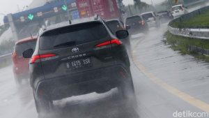 Tips Aman Berkendara Di Musim Hujan untuk Keamanan Anda